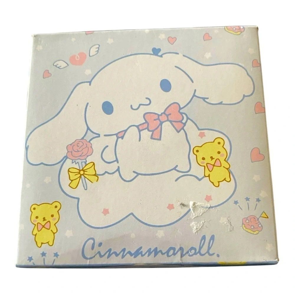 NWT-HELLO KITTY & FRIENDS BUNDLE